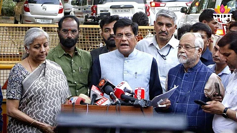 इंडिया आघाडीनंतर भाजपच्या शिष्टमंडळाने घेतली निवडणूक आयुक्तांची भेट, केल्या 4 महत्त्वाच्या मागण्या