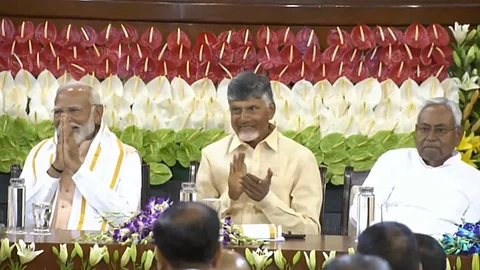 NDA चा सरकार स्थापनेचा दावा, राष्ट्रपतींना दिलं पाठिंब्याचे पत्र; 9 जूनला मोदी तिसऱ्यांदा घेणार पंतप्रधानपदाची शपथ