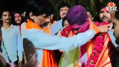 manoj jarange patil congratulates bajrang sonwane after winning in beed loksabha constituency