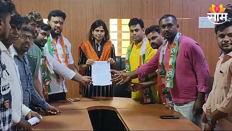 congress demands to beign obc hostel works in maharashtra