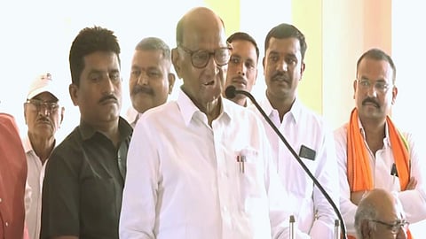 महाराष्ट्राच्या राजकारणात मोठी उलथापालथ होणार? शरद पवार म्हणाले, ...ते मी बघून घेतो!