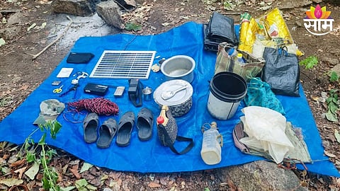 cops naxals exchange fire in gadchiroli explosives found