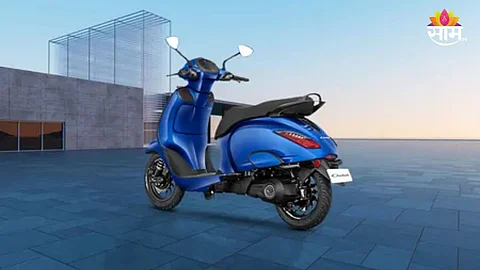 Bajaj ची सर्वात स्वस्त इलेक्ट्रिक स्कूटर लॉन्चसाठी तयार, Ola आणि TVS देणार टक्कर