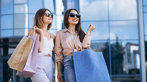 Shopping Tips: स्वस्तात खरेदी करायची तर आठवड्याच्या 'या' दिवशी करा Shopping