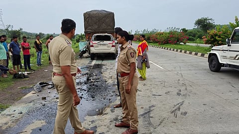 Yavatmal Accident: नागपूर-यवतमाळ महामार्गावर कार-ट्रकचा भीषण अपघात, ४ भाविकांचा जागीच मृत्यू