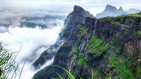 Harishchandragad Trek Start Point Paachnai