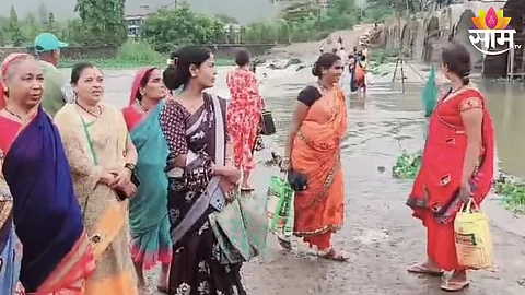 karla malvali villagers criticises government small bridge washed away near indrayani river