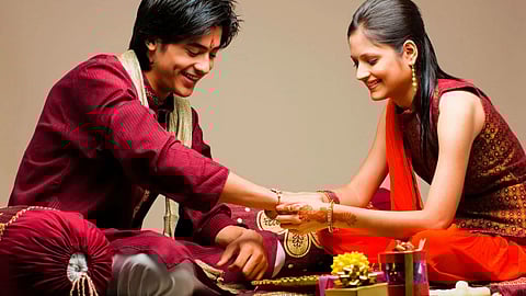 Raksha Bandhan Gifts For Sister