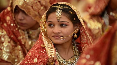 Girl Marriage Age: मुलींच्या लग्नाचं वय कमी होणार, लग्नाचं वय 9 वर्ष करण्यासाठी कायदा