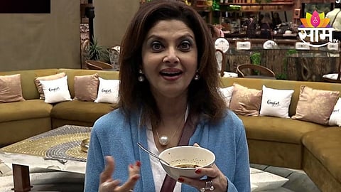 प्राणायाम, योगासनं अन्... 'हे' आहे वर्षा ताईंच्या सौंदर्याचं रहस्य