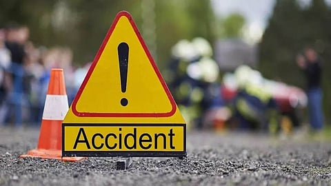 Pune-Solapur highway accident
