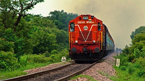 RRB NTPC Recruitment 2024: बारावी पास उमेदवारांना नोकरीची संधी; रेल्वेमध्ये ३४४५ पदांसाठी भरती, अर्ज नोंदणी सुरू