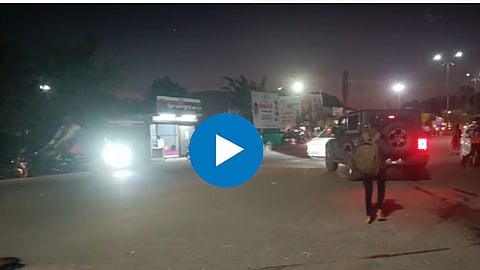 इंदापूर पुन्हा हादरलं; भरचौकात अज्ञात व्यक्तीचा तरुणावर गोळीबार, VIDEO