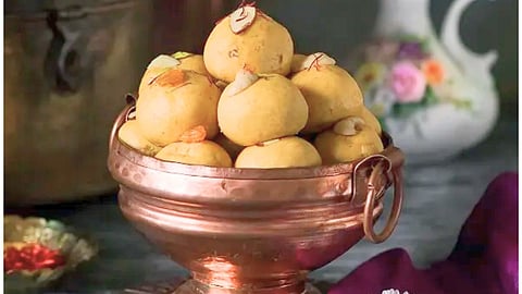 Diwali 2024 Besan Ladoo