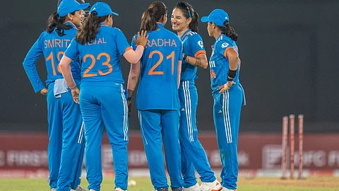 INDw vs NZw ODI: भारतीय महिला संघाकडून न्युझीलंडला धोबीपछाड; ५९ धावांनी जिंकला सामना