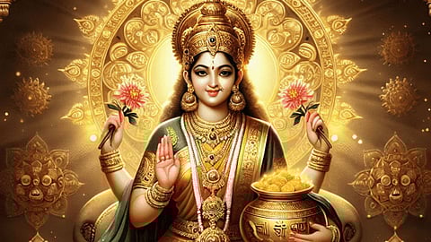 Gold Silver (1 November 2024) : राज्यात सोन्याच्या किंमती आज घसरल्या आहेत. त्यामुळे आज विविध शहरांतील सोन्याचा आणि चांदीचा भाव काय आहे त्याची माहिती जाणून घेणार आहोत.