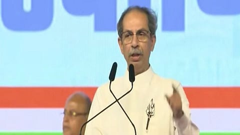 ही निवडणूक महाराष्ट्राचं गुजरातीकरण थांबवण्यासाठी; उद्धव ठाकरेंची तोफ धडाधडली,VIDEO