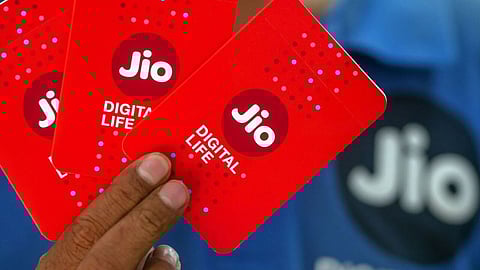 Reliance Jio: 91 ते 299 रुपयांमधील स्वस्त रिचार्ज प्लान! मिळेल अनिलिमिटेड डेटा आणि इतर फायदे