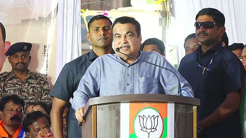 Nitin Gadkari: अर्धा पगार तुम्ही, अर्धा आम्ही अन् गावोगावी रोजगार हमी; काँग्रेसवर नितीन गडकरींचा हल्लाबोल