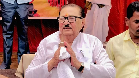 शिक्षकाचा मुलगा ते माजी आदिवासी कल्याण मंत्री; कसा होता मधुकर पिचड यांचा राजकीय प्रवास?
