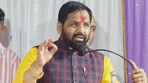 अखेर तो दिवस आला! भरत गोगावलेंना मंत्रिपदाची लॉटरी, फडणवीस सरकारमध्ये कोणतं खातं मिळणार?