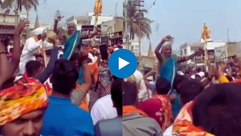 Old Couple Dance Vide