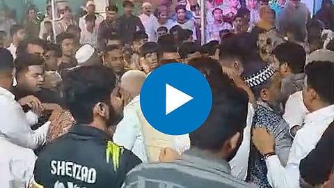Fight Between Two groups in navi mumbai