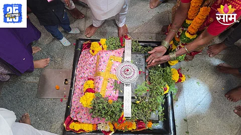 Silver Rakhi To Sant Dnyaneshwar Maharaj