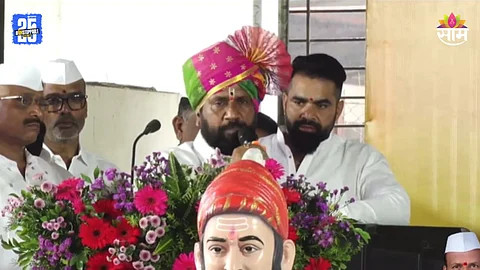 Maharashtra Politics: कला केंद्रात भावाचा गोळीबार, अजितदादांचा आमदार भरसभेत ढसाढसा रडला