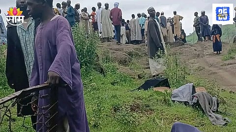 Over 1,000 Dead in Deadly Landslide