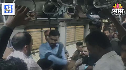 Mumbai Train Fight Video