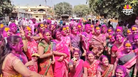 ZP Election Result: कोल्हापुरात सतेज पाटलांना धक्का, महिला कार्यकर्त्यांनी केळी दाखवून डिवचलं