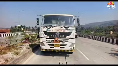 Accident: ८ दिवसांपूर्वी लग्न, नवं दाम्पत्य गावाकडे निघाले; पण वाटेतच अक्रीत घडलं, सुजतासमोरच महेशचा मृत्यू