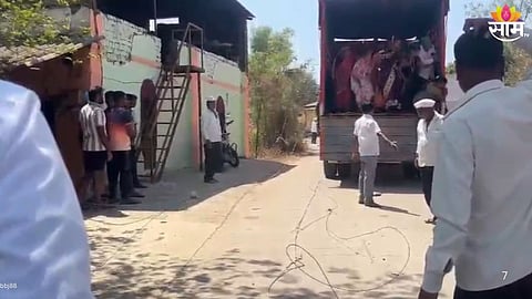 Pune News: दैव बलवत्तर! लग्नाचं वऱ्हाड घेऊन जाणाऱ्या ट्रकवर पडली विजेची तार अन्...