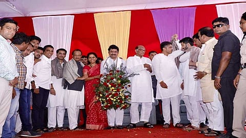 काय आहे नातं आहे दिवाळी पाडवा आणि बारामतीतील गोविंदबागेचं