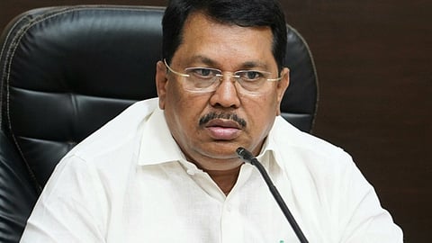 पुराचा फटका बसलेल्या कुटुंबांना तातडीची 10 हजारांची मदत- विजय वडेट्टीवार