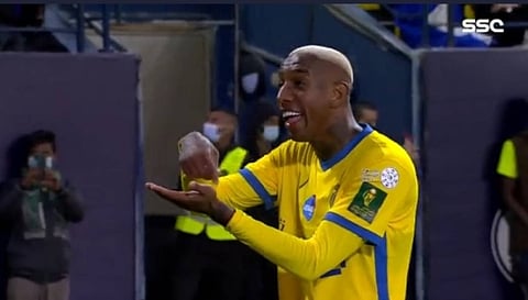 لاعب النصر تاليسكا