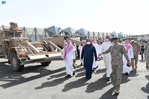 "البياري" يقف على استعدادات جناح "الدفاع" بالمعرض العالمي بالرياض