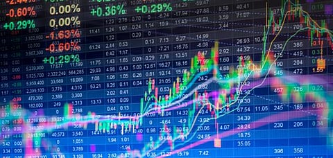 احذر محتالي "الضخ والتفريغ".. تنبيه من "البنوك" للمتداول البسيط