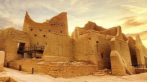 حلم راود "المريدي" وحققه "الإمام محمد بن سعود".. تعرَّف على "الدرعية" التي أُسست لتكون "المدينة الدولة"
