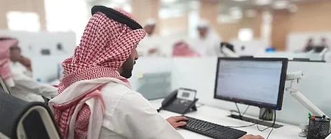 رفع نسب التوطين في الاقتصاد الوطني.. ثمرة مبادرات أشرف عليها ولي العهد