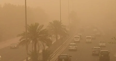 العاصمة حاضرة.. "الأرصاد" تنبّه منطقة الرياض من رياح وأتربة
