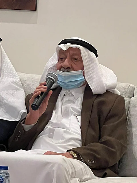 الكاتب عبدالعزيز المحمد الذكير