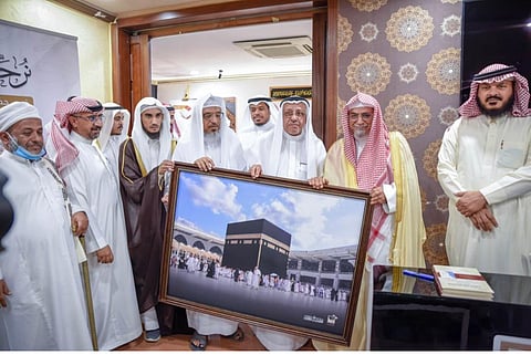 "بن حميد": مشروع تعظيم البلد الحرام يقدم عملًا جليلًا يتواكب مع العصر ومعطياته