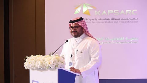 فهد العجلان رئيس مركز الملك عبدالله للدراسات والبحوث البترولية