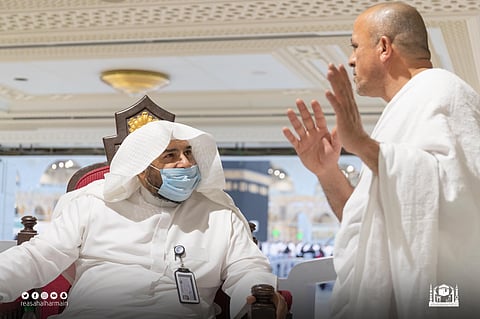 32 شيخاً للإجابة عن الاستفسارات بالمسجد الحرام على مدار الساعة