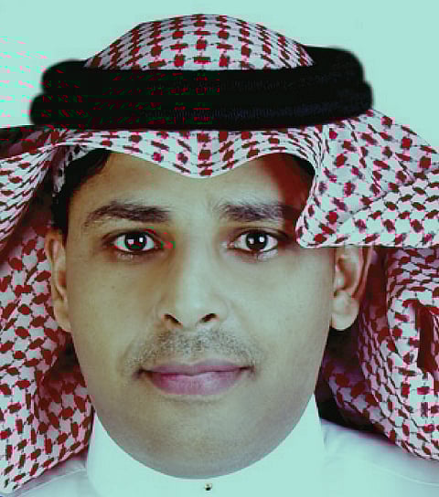 الكاتب الصحفي علي الشريمي