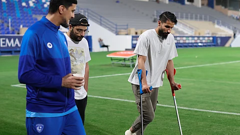 الإصابة تبعد لاعب الهلال صالح الشهري عن الملاعب حتى نهاية الموسم