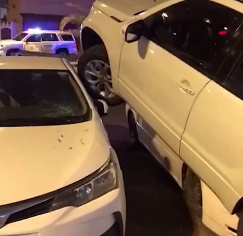 بالفيديو.. شاهد أغرب حادث في موقف سيارات بالكويت