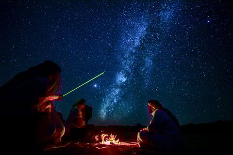 "الزحوفي" يحوِّل شغفه بالفلك إلى مشروع رائد للسياحة الفلكية في العلا